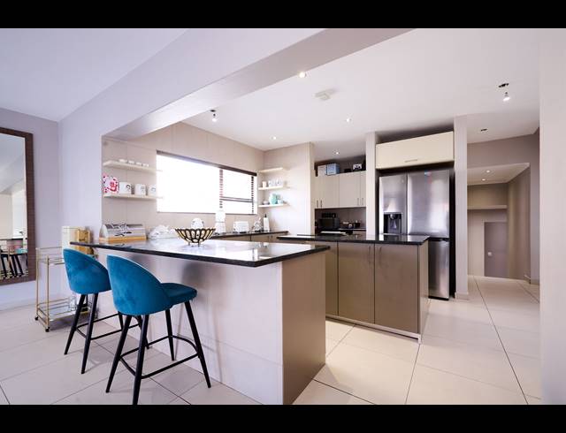 3 BEDROOM HOUSE FOR SALE IN BARBEQUE DOWNS
